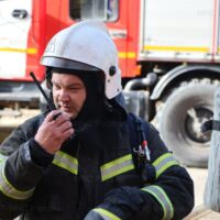 В Оренбуржье падение обломков БПЛА привело к возгоранию на промпредприятии