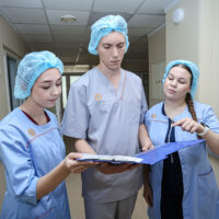 В Оренбурге практикуются сто лучших студентов-медиков со всей России