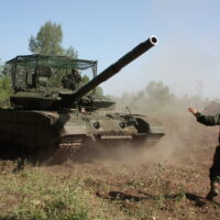 Две жизни за спиной. Как работают оренбургские танкисты в эпоху дронов